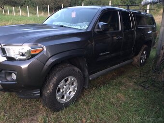 Toyota Tacoma  SR 5 Extra  Cab