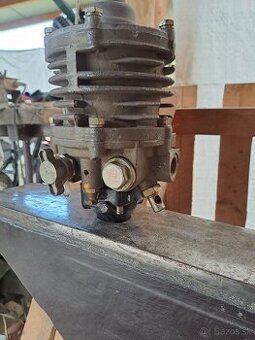 T-815 regulátor tlaku vzduchu.