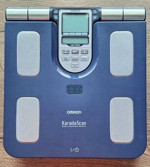 OMRON Monitor skladby tela s lekárskou váhou BF511-B