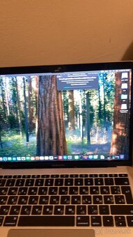 MacBook Pro 13 2017 rok