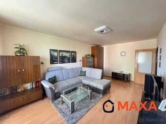 Na predaj klimatizovaný 3 izbový byt, Hollého ulica, Senica