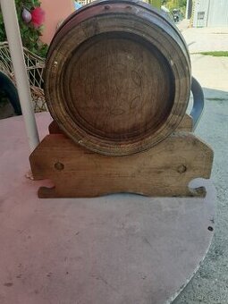 Predám starý sud asi 5L