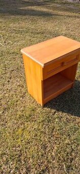 Predám nočný stolík - 1