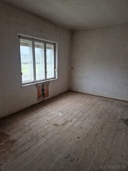 Prenajmem stary dom - 1