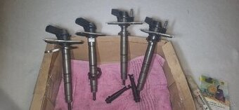 Predám vstrekovače na Audi 2.0 Common Rail(CR)