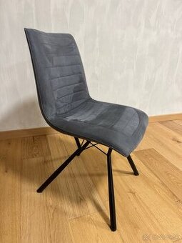 Predám čalúnené stoličky XORA - 4 ks