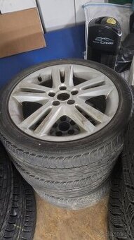 Elektróny na Škoda Rapid 205/45 R18