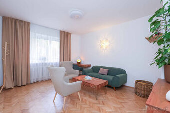 Exkluzívny predaj - Bývajte v srdci Starého Mesta – priestra