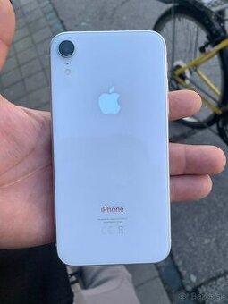 Dobrý večer vymením iPhone XR biely v top stave