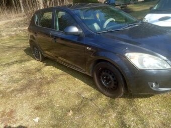 Kia Ceed 1.6 crdi-2009,STK a EK 11/2027
