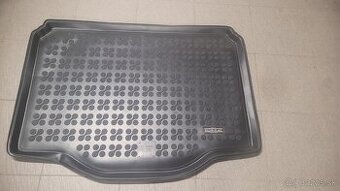 Rezervovana - Vanicka do kufra Opel, Chevrolet