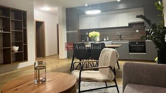 EXKLUZÍVNE–Moderný 3-izb. 91m2 byt v novost. s 2 balk.a gara