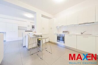 3 izb.byt,10 roč.stavba, výťah,Košice Hlavná,2 kúpeľne+parki