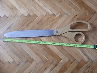 Predam ceremonialove veľké nožnice skoro 80cm