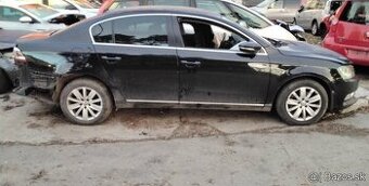 Volkswagen Passat B7 1.6 TDCI 2011 predám DVERE, MOTOR CAY