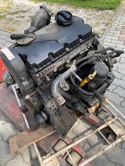 MOTOR 1.9 TDi 96 kW AVF, AWX PD