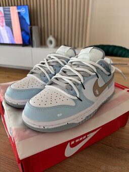 Tenisky NIKE bear limitky velkost 39