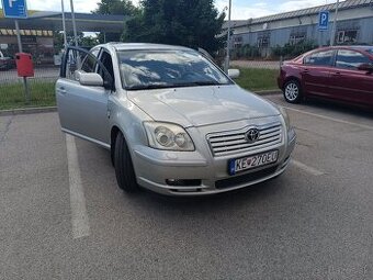 Toyota Avensis 2,2,d-cat