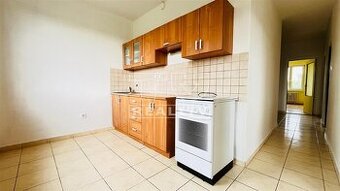TUreality ponúka na predaj veľký 3i byt na Záhonku vo...