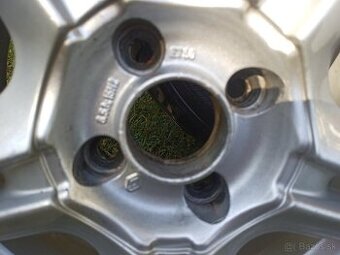 Predám sadu diskou 4x100r15 Renault