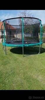 Predám trampolína