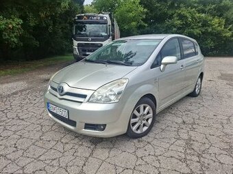 Toyota Corolla Verso 2.0 D 85 kw 7 miestny