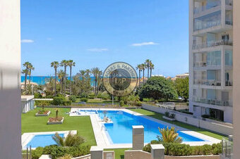 Apartmán 3+kk s terasou a bazénom Torrevieja-La Mata, Španie