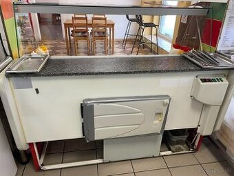 Predám chladiacu predajnú vitrínu Gastro