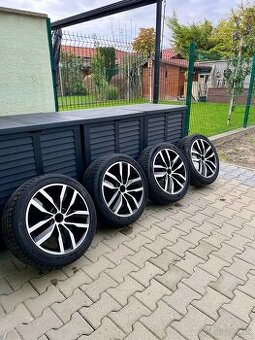 Sada kolies pre VW Golf 7 – disky Madrid + Michelin Pilot