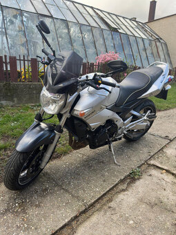 Suzuki Gsr 600 2006r.