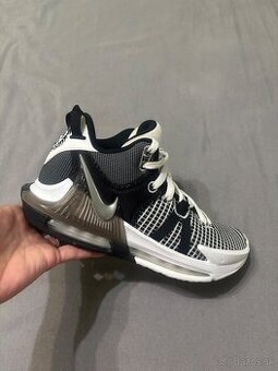 Damske nike členkové tenisky