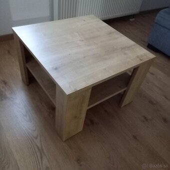 Konferenčný stolik