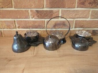 alpaka, sandrik, štamperlíky, jablko, hruška, žehlička