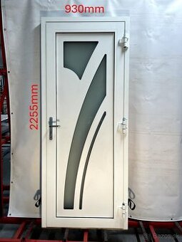 Hliníkové vchodové dvere