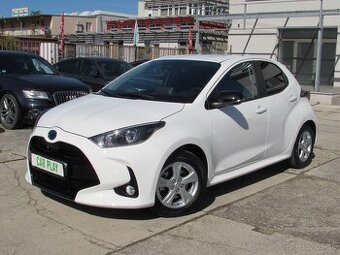 Toyota Yaris 1.5 HYBRID - NOVÝ SERVIS + KONTROLA HEV systému