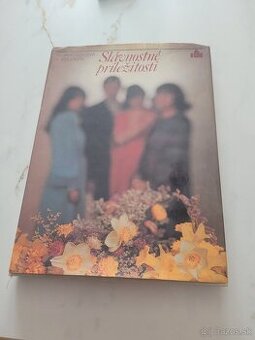 Kniha slávnostné prilezitosti