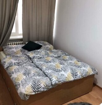 Manželská posteľ  140x200