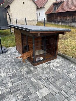 Koterc z terasou pre psa