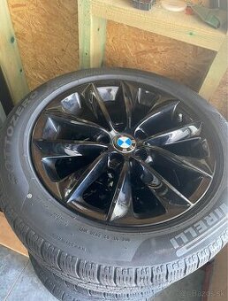 Disky BMW s pneumatikami 245/50 R18 Pirelli