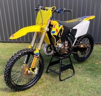 suzuki rm 125
