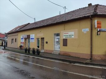 Na prenájom kancelársky alebo obchodný priestor v Štúrove