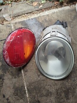 Volkswagen New Beetle - Predné svetlo pravé SPOLUJAZDEC