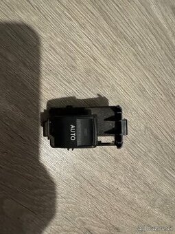 Vypínač okna Toyota Auris 2 0860166