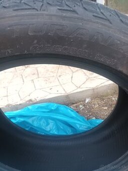 Bridgestone Turanza 215/50/R18