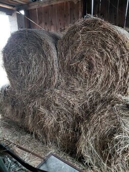 Seno veľké balíky - Ďatelinová zmes