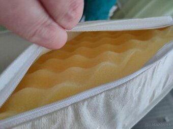 PREDÁM NOVÝ ANTIDEKUBITNY MATRAC 90X200X12CM