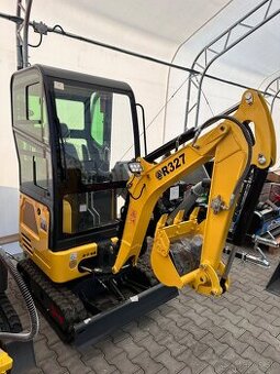 Predám minibáger s kabínou, motor Kubota