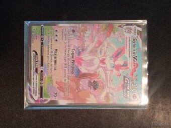 Sylveon VMAX