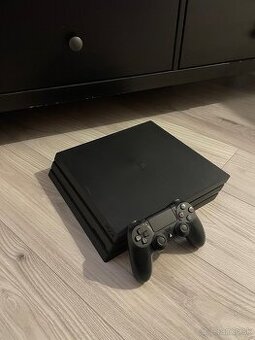 Play Station 4 Pro