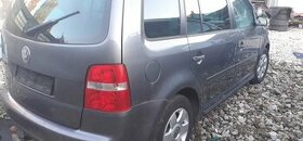 VW  TOURAN  TDI  -  DSG rozpredám